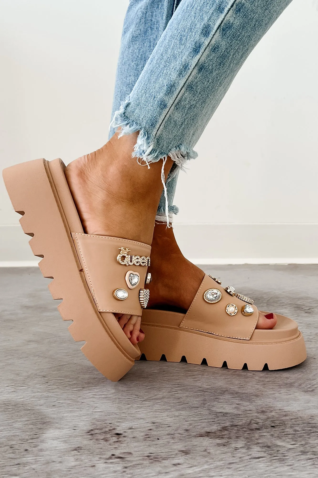 Radiant Bliss Embezzled Platform Sandal (Nude)
