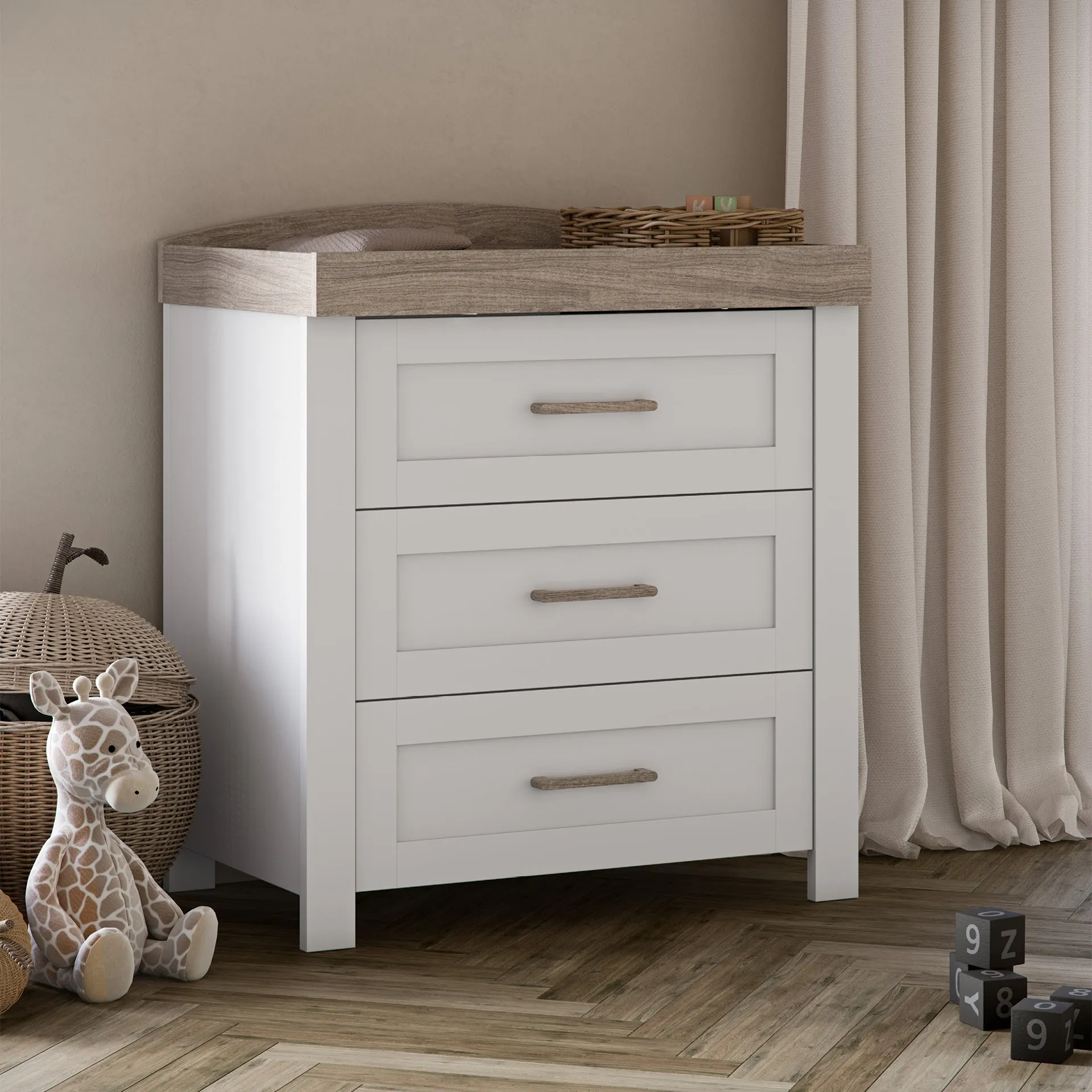Silver Cross Valencia 4 Piece Nursery Furniture Set with Cot Bed, Dresser, Wardrobe and TrueFit Eco Fibre Mattress